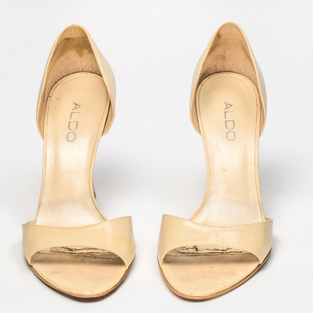 Aldo Nude heel Size 8